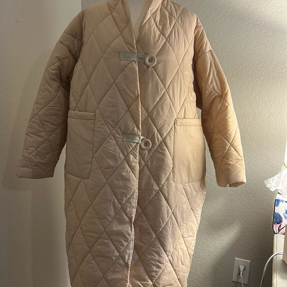 Women’s lightweight puffer long